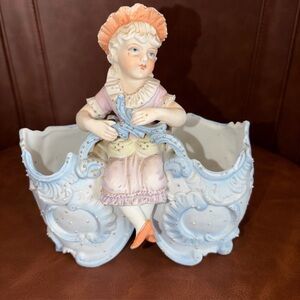 BISQUE PORCELAIN Vintage ART NOUVEAU WOMAN double PLANTER FIGURINE